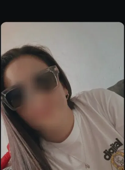 Manuela, 34 anni